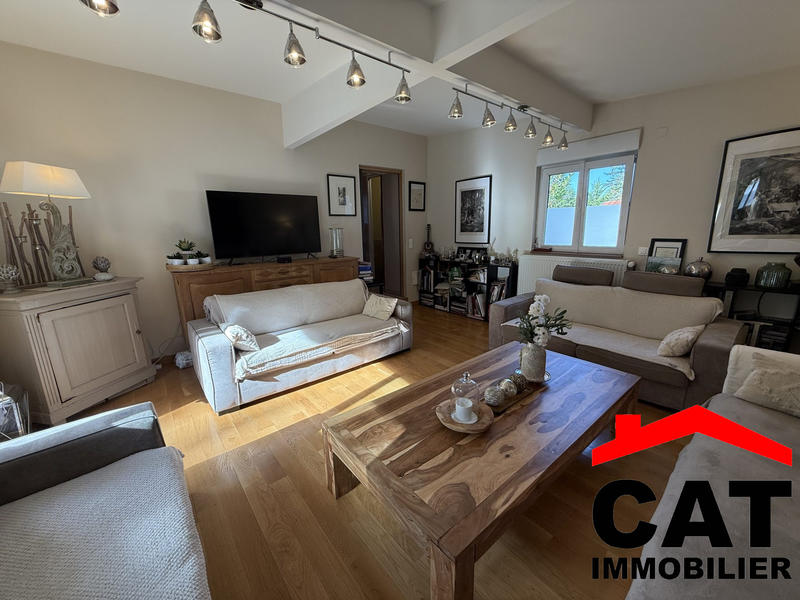 Maison - 100 m² - 4 pièces