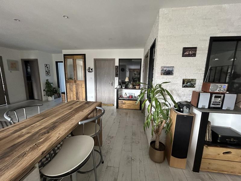 Maison - 150 m² - 4 pièces