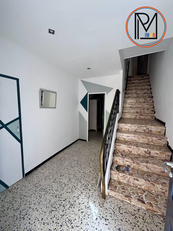 Maison - 121 m² - 4 pièces