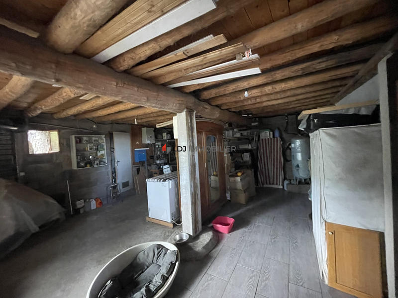 Mas - 90 m² - 9 pièces