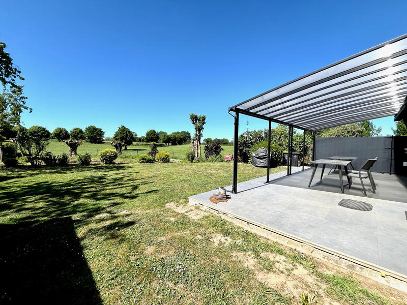 Maison - 105 m² - 4 pièces