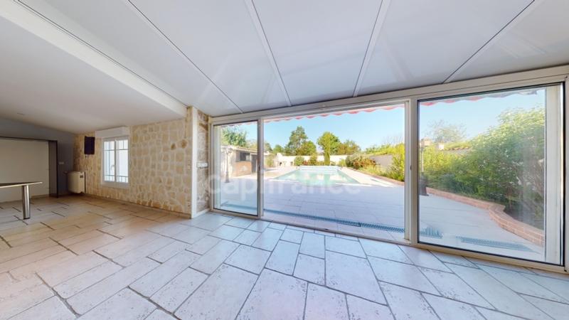 Maison - 179 m² - 7 pièces