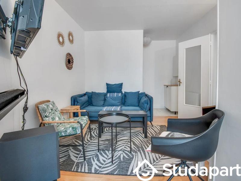 Chambre - 12 m² - 1 pièce