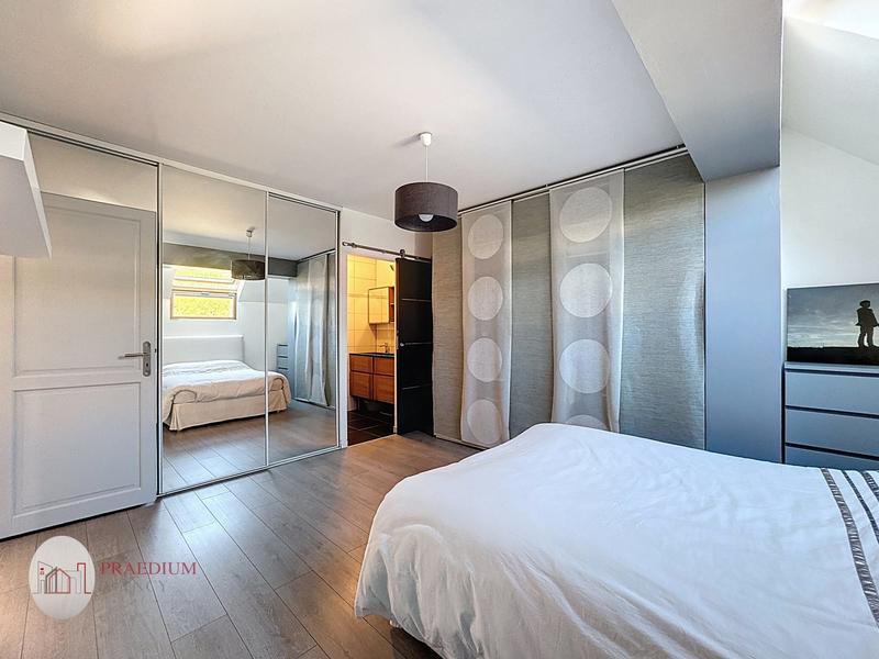 Maison - 150 m² - 6 pièces