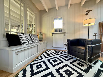 Maison - 218 m² - 7 pièces