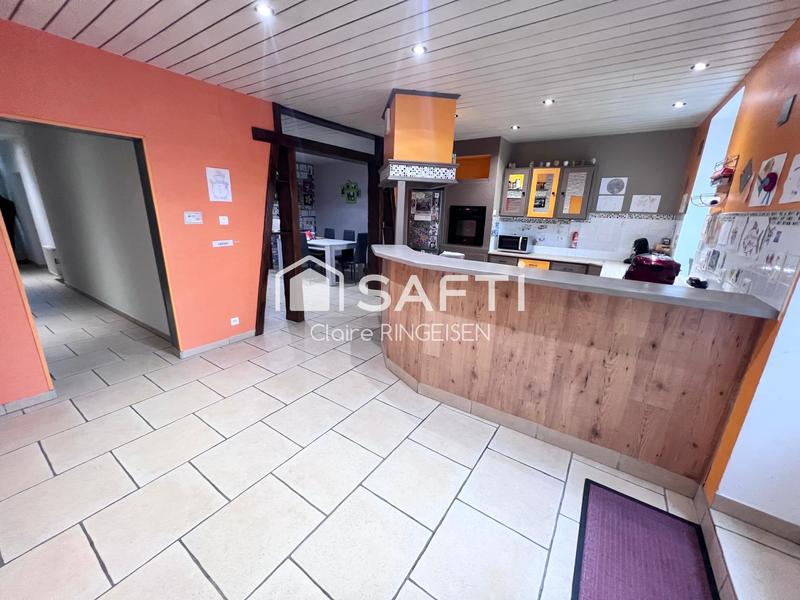 Maison - 184 m² - 8 pièces
