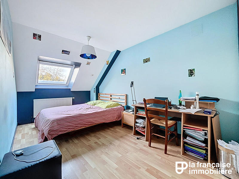 Maison - 161 m² - 8 pièces