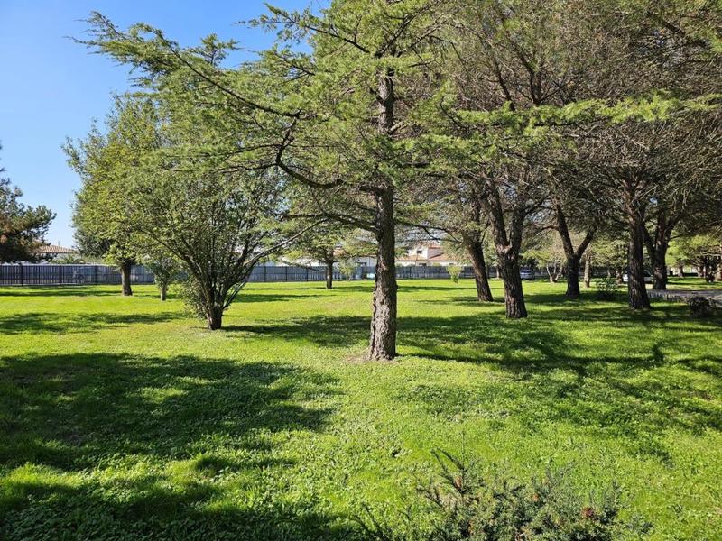 Villa - 250 m² - 6 pièces