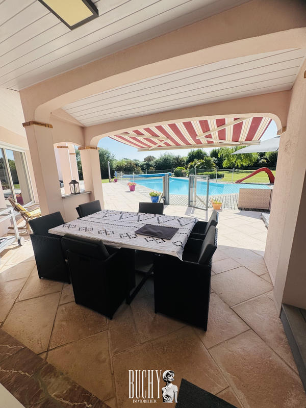 Maison - 146 m² - 6 pièces