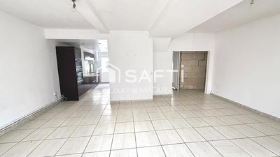 Maison - 107 m² - 6 pièces