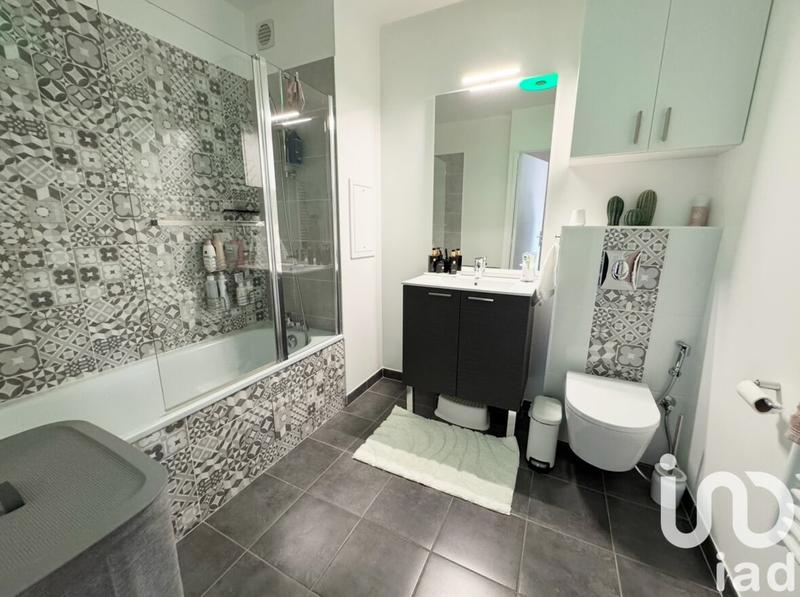 Appartement - 65 m² - 3 pièces