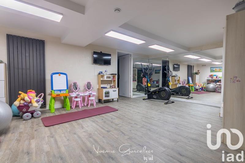 Maison de village - 200 m² - 9 pièces