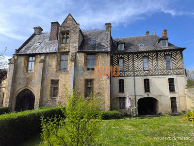 Château - 350 m² - 10 pièces