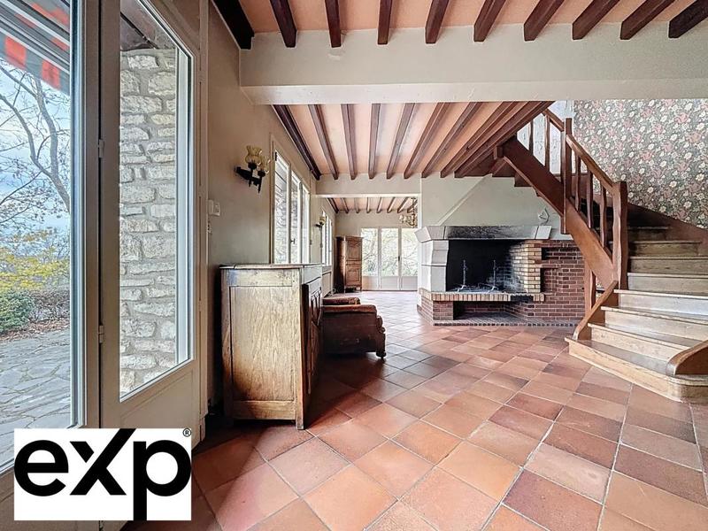 Propriété - 301 m² - 12 pièces