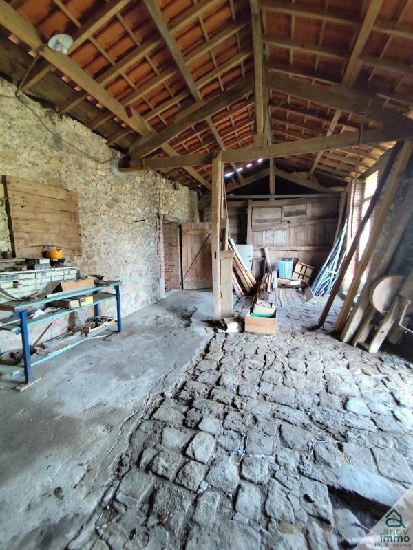 Propriété - 240 m² - 7 pièces