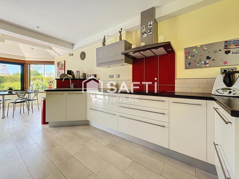 Maison - 140 m² - 6 pièces