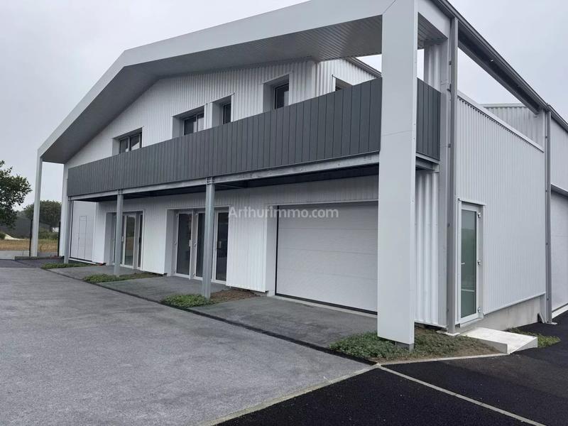 Bureau - 130 m² - 1 pièce