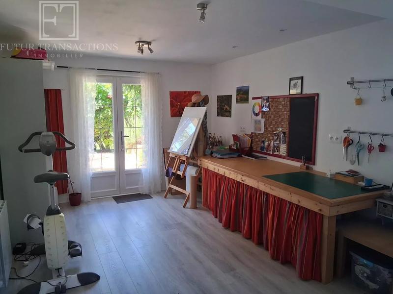 Maison - 145 m² - 6 pièces