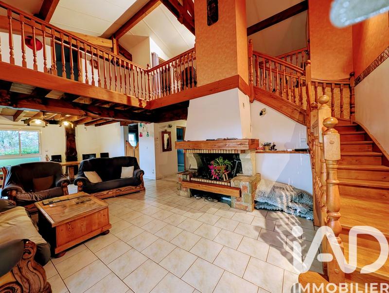 Maison - 186 m² - 6 pièces