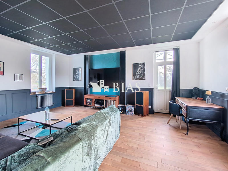 Maison - 142 m² - 5 pièces