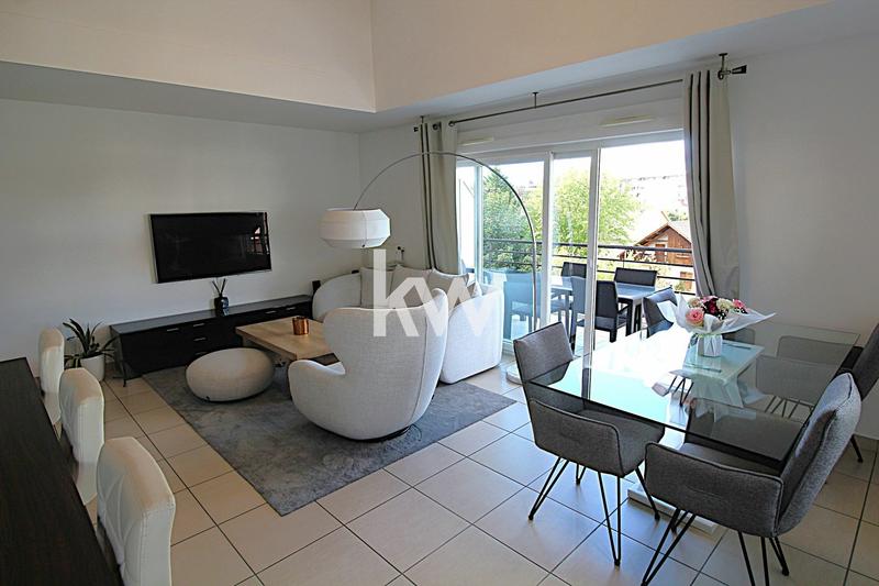 Duplex - 130 m² - 5 pièces