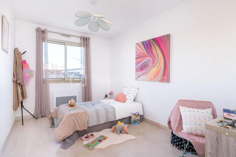 Appartement - 92 m² - 4 pièces