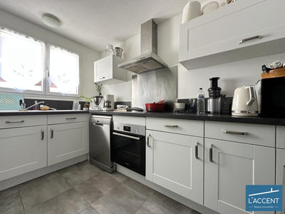 Maison - 114 m² - 6 pièces