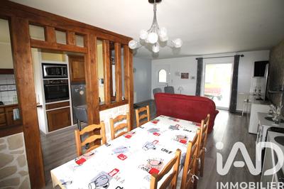 Maison - 98 m² - 4 pièces