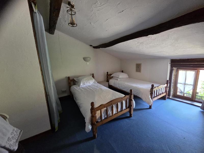 Maison - 160 m² - 8 pièces