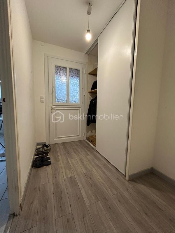 Maison traditionnelle - 65 m² - 4 pièces