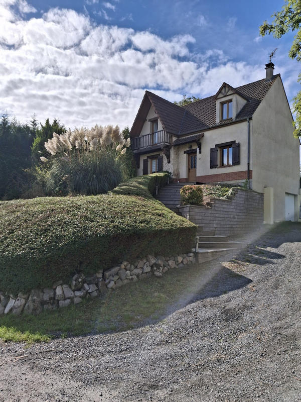 Maison - 110 m² - 5 pièces