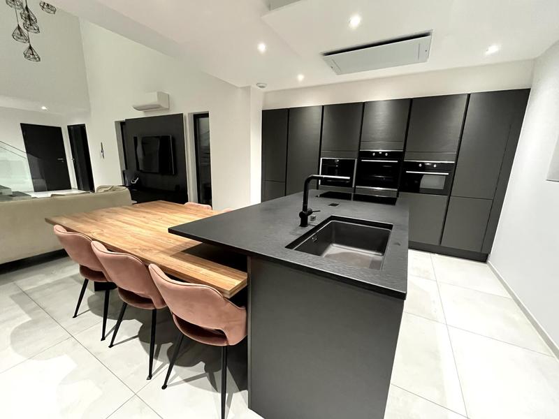 Maison - 131 m² - 5 pièces