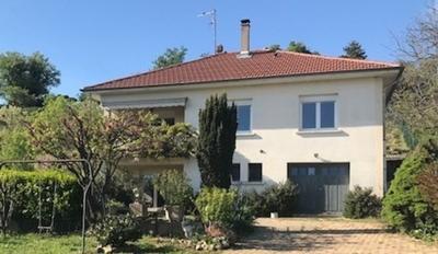 Maison - 145 m² - 5 pièces