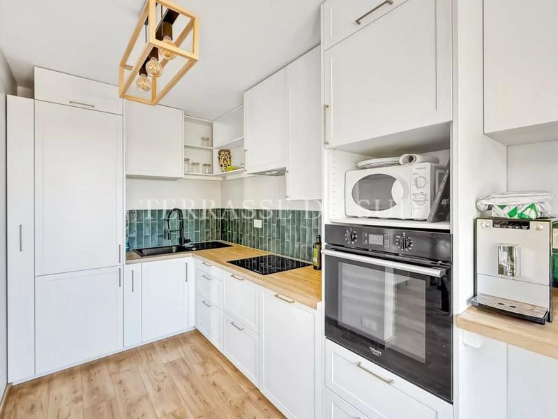 Appartement - 82 m² - 4 pièces