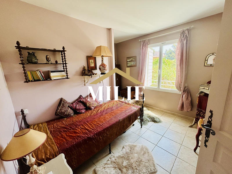 Maison - 97 m² - 4 pièces