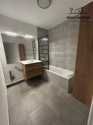 Appartement - 73 m² - 3 pièces