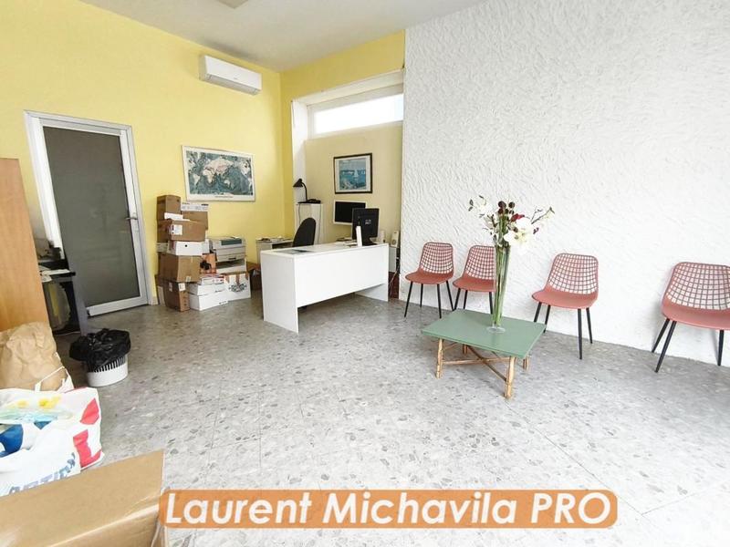 Local commercial - 24 m² - 2 pièces