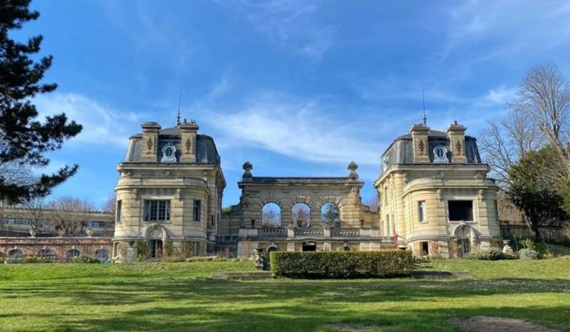 Manoir - 790 m² - 10 pièces