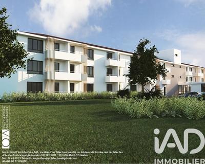 Immeuble - 2 200 m²