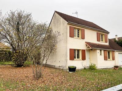 Maison - 103 m² - 6 pièces