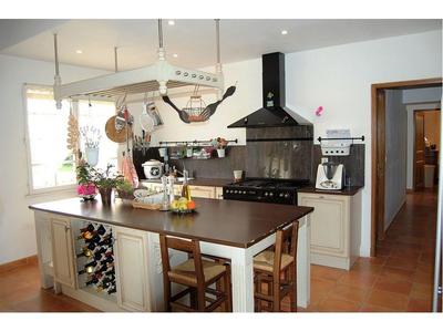 Mas - 315 m² - 12 pièces