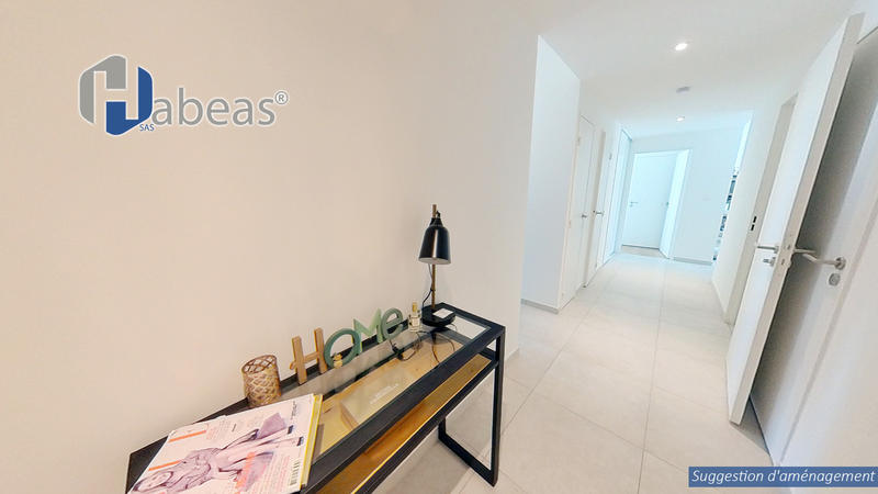 Appartement - 84 m² - 4 pièces