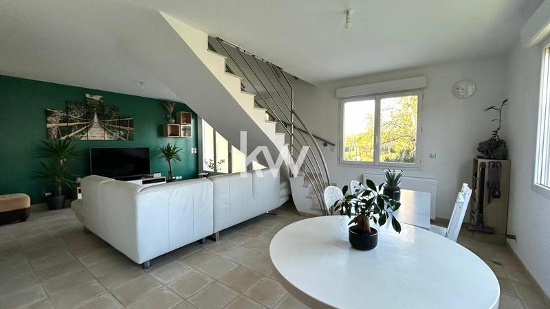Maison - 109 m² - 5 pièces