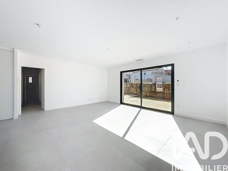 Maison - 102 m² - 4 pièces