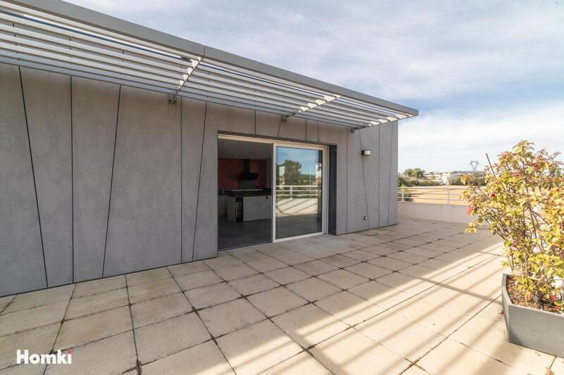 Appartement - 105 m² - 4 pièces