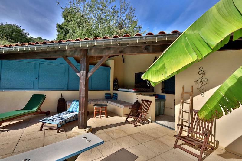 Maison - 185 m² - 6 pièces