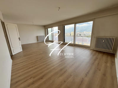 Appartement - 116 m² - 4 pièces