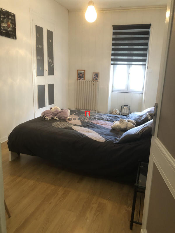 Maison - 223 m² - 6 pièces