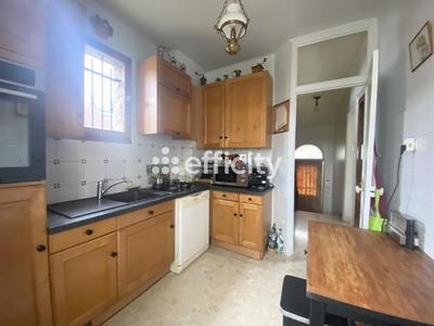 Maison - 127 m² - 5 pièces