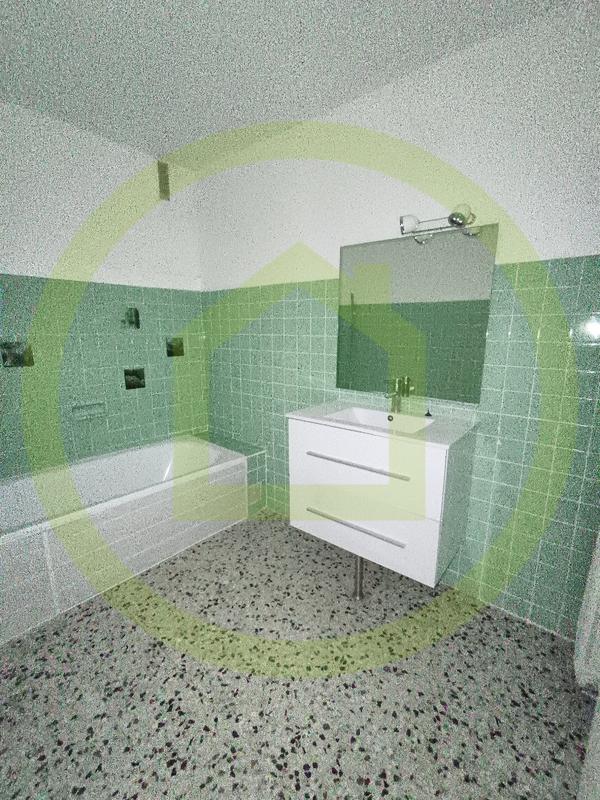 Appartement - 90 m² - 4 pièces